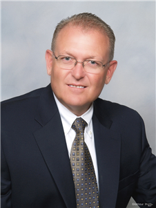 Douglas B Derrick, SIOR